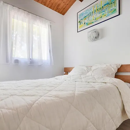 Stunning Home In La Faute-Sur-Mer Prázdninový dům