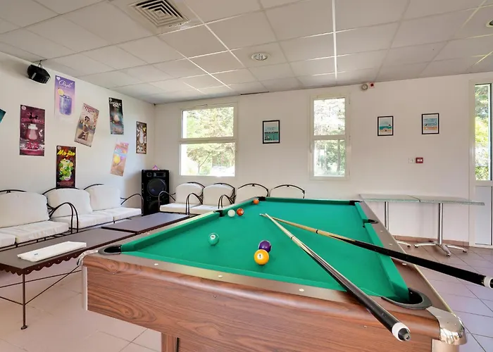 Lovely In 펜션 라포트 쉬르메르